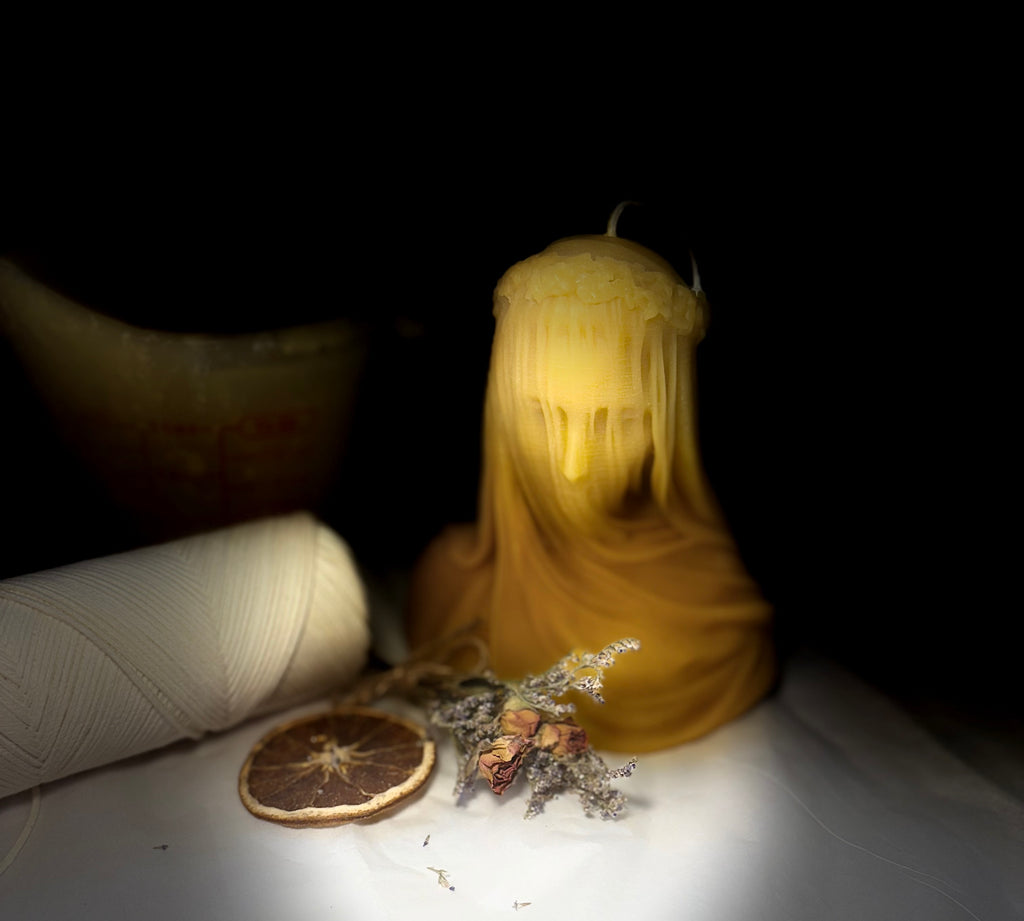 Veiled lady