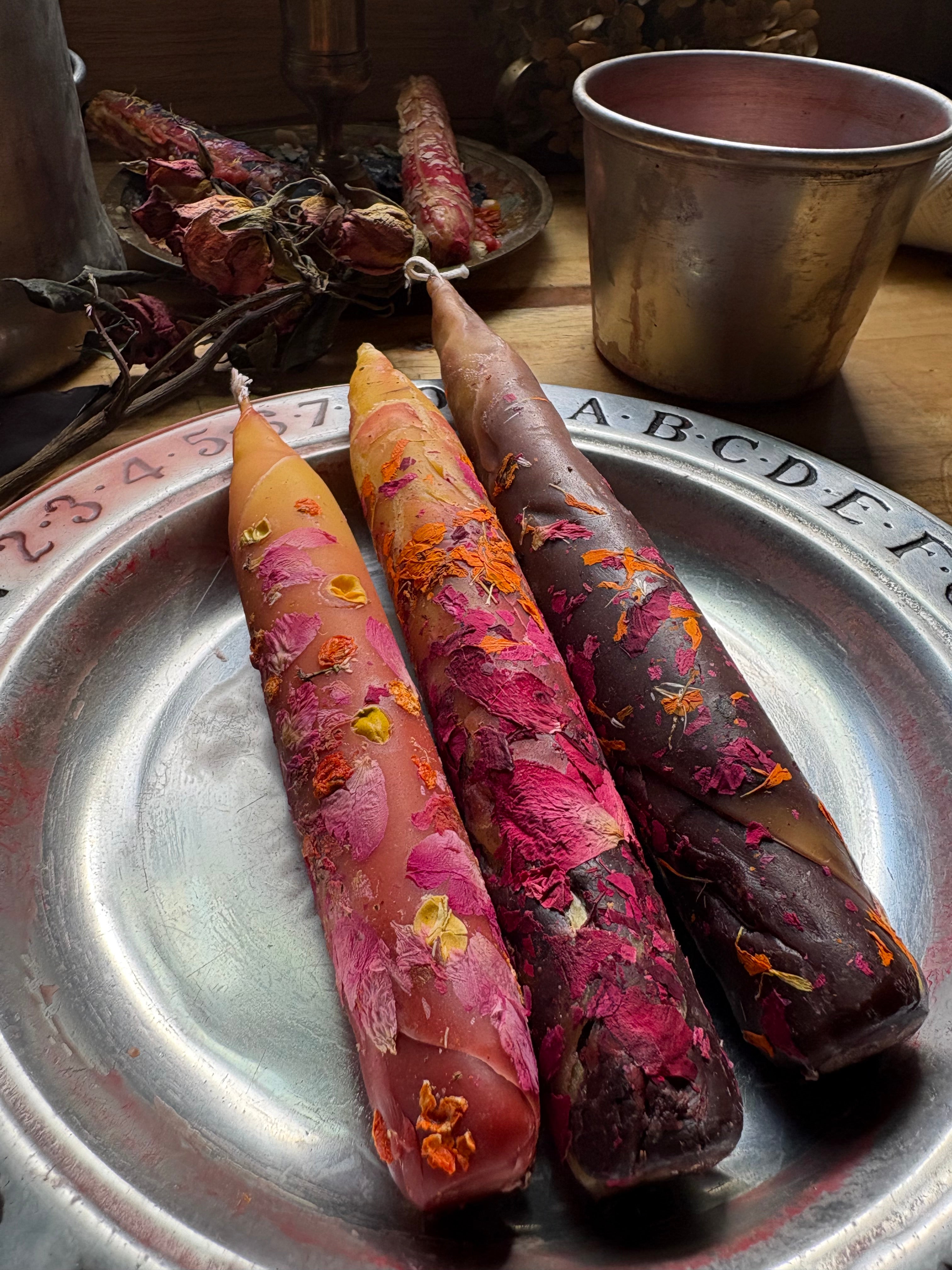 Autumn Leaves Roll candle set